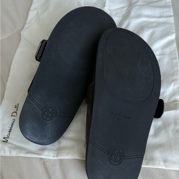 Massimo Dutti Brown Suede women’s Shoes - Picture 3 of 4